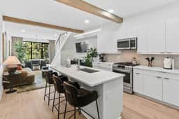 Olive Stone Loft - Image 3